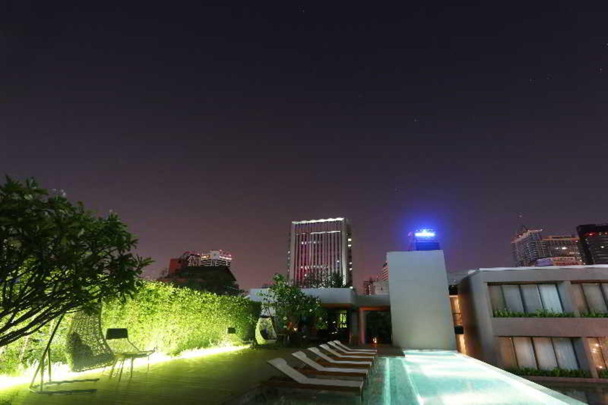 Ad Lib Hotel Bangkok Luaran gambar