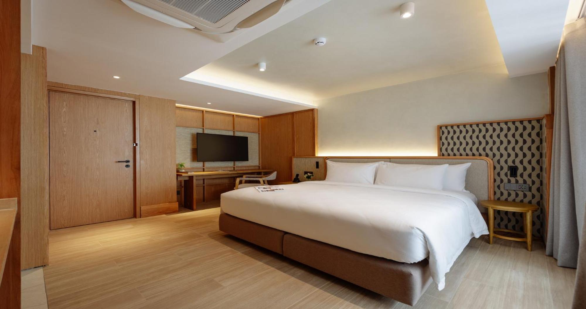 Ad Lib Hotel Bangkok Luaran gambar